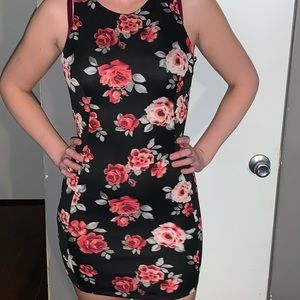 Forever 21 Medium Bodycon Rose Mini Dress
